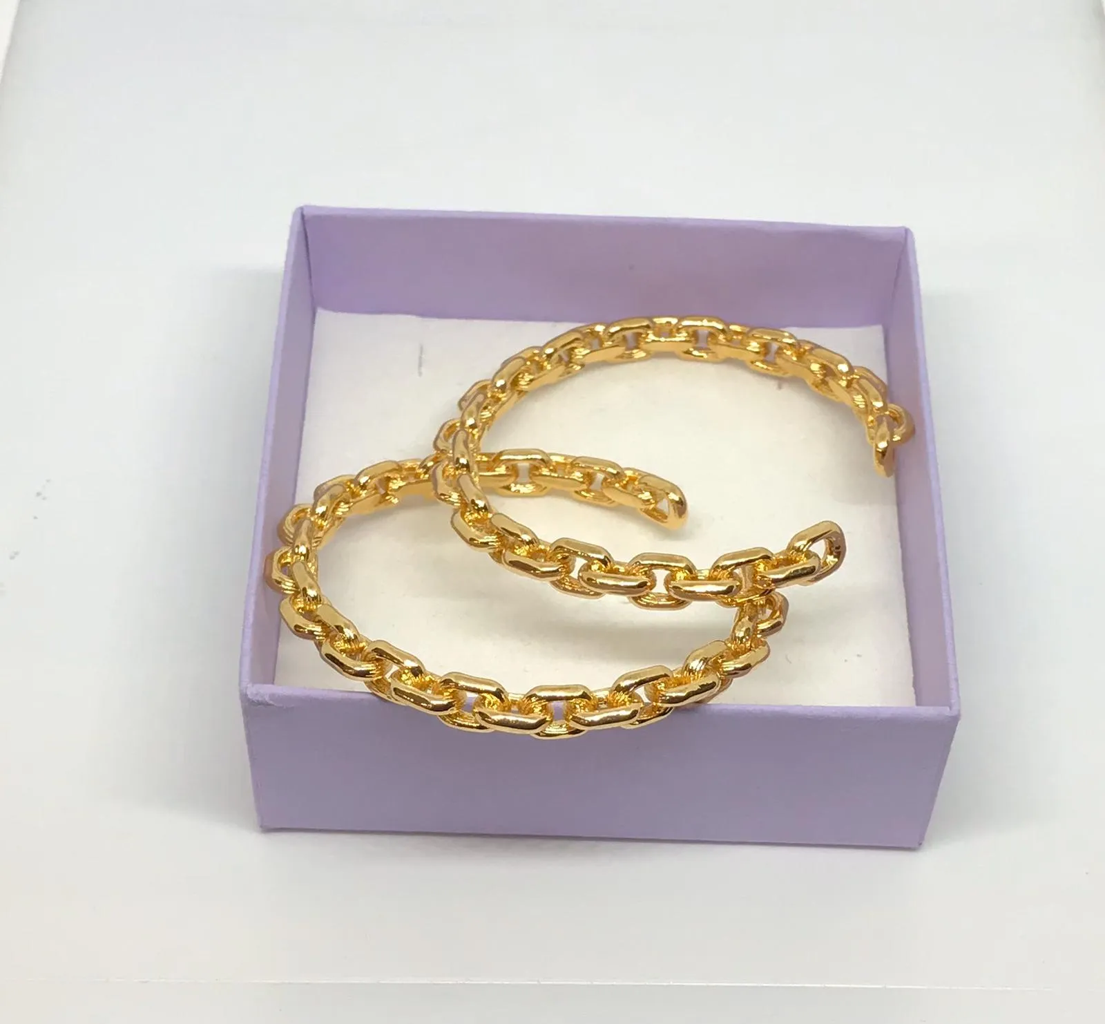 Adjustable gold plated bangle